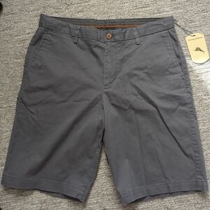 Tommy Bahama Men's gray shorts size 34